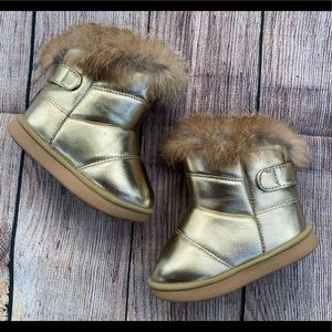 NEW Toddler Girl’s Snow Boots Size 7C